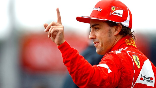 Alonso comemora pole no GP da Alemanha (Foto: Getty Images)