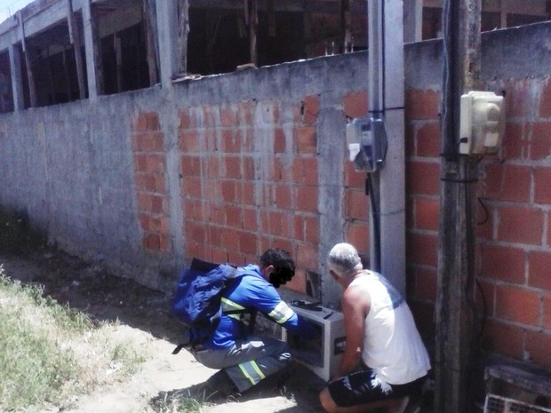 G1 Moradores De Unamar Em Cabo Frio Rj Reclamam De Falta Dágua Notícias Em Região Dos Lagos 3764