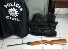 Mulher morreu após projétil atravessar colete à prova de balas durante teste (Foto: Polícia Civil/Divulgação)