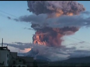 Vulcão no Equador (GloboNews)  (Foto: Reprodução GloboNews)