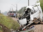 Choque entre trem e van deixa nove mortos (Malgorzata Kujawka / Agencja Gazeta / Reuters)