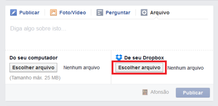 O Facebook oferece duas opções de compartilhamento de arquivos em grupos: do computador e do Dropbox (Foto: Reprodução/Lívia Dâmaso)