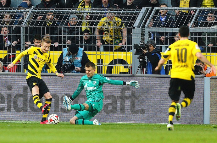 Wellenreuther, Borussia Dortmund x Schalke 04 (Foto: AP)