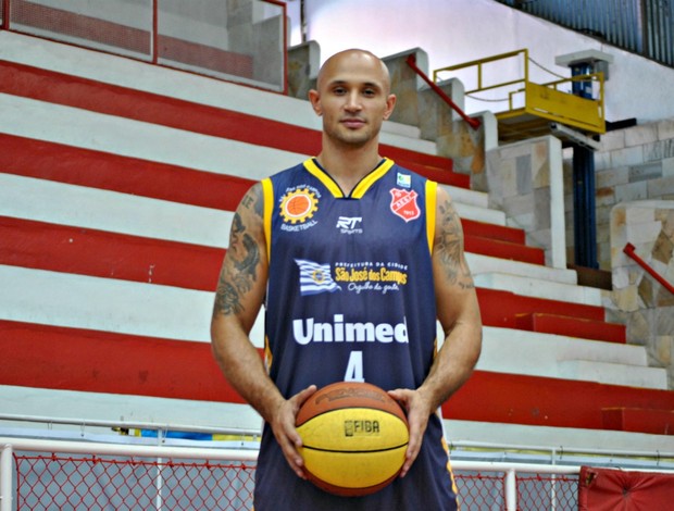 Andre Laws São José NBB (Foto: João Gabriel Rodrigues / GLOBOESPORTE.COM) Andre Laws São José NBB (Foto: João Gabriel Rodrigues / GLOBOESPORTE.COM)