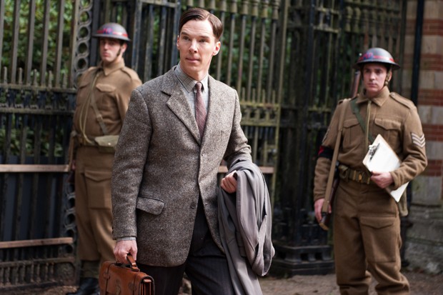 Benedict Cumberbatch brilha em 'O Jogo da Imitação' - GQ