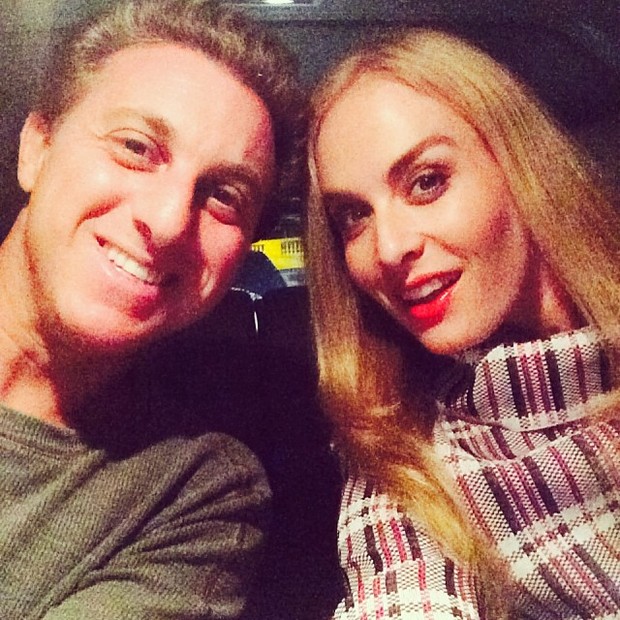 Luciano Huck e Angélica a caminho do teatro (Foto: Reprodução/ Instagram)