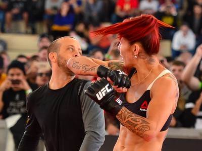 Cris Cyborg; UFC 198 (Foto: Jason Silva) Cris Cyborg; UFC 198 (Foto: Jason Silva)