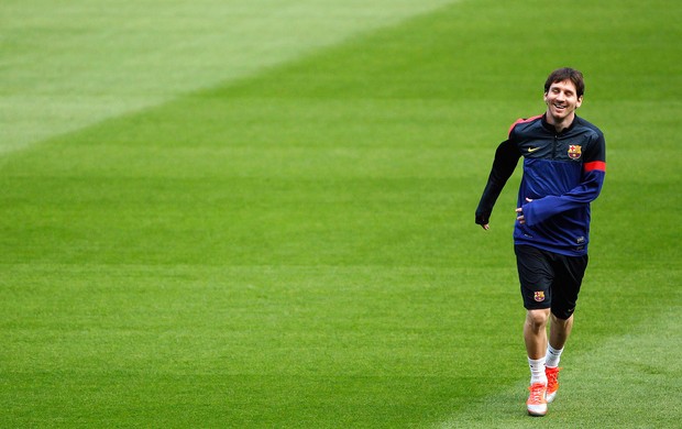Messi no treino do Barcelona (Foto: Reuters)