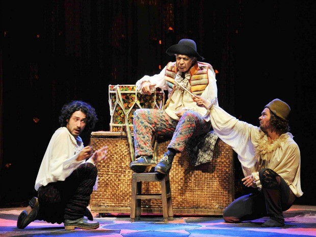 g1-gracindo-jr-fala-sobre-emo-o-de-encenar-pe-a-no-teatro-amazonas