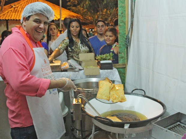 Pastel recheado com creme de pequi levou o 1º lugar na categoria salgado. (Foto: Divulgação/Secom)