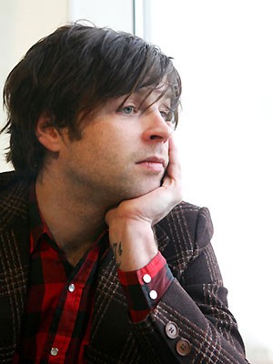 O cantor e compositor Ryan Adams (Foto: Divulgação) O cantor e compositor Ryan Adams (Foto: Divulgação)