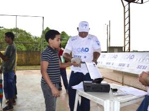 Crianças de até 12 anos poderão fazer a emissão da primeira via do RG (Foto: Valéria Oliveira/TV Roraima)