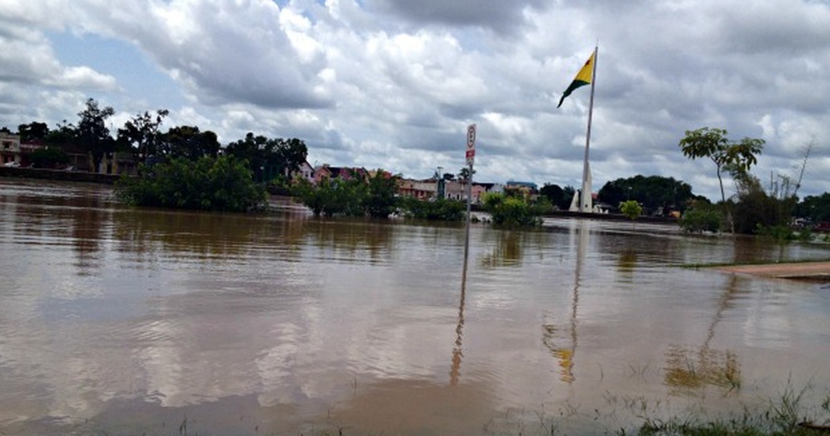 G1 Rio Acre Continua Subindo Em Rio Branco Mas Previsão é De Vazante Notícias Em Acre 