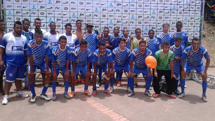 Com 3 gols de Lúcio de Jesus, Tiradentes venceu S. Matheus por 4 a 2, pela Taça das Favelas (Foto: Divulgação)