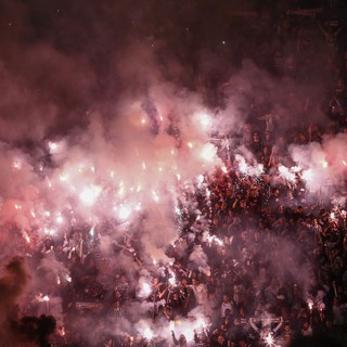 Com gafe, árbitro relata uso de sinalizadores na torcida do Corinthians