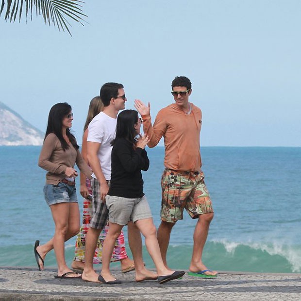 giane (Foto: Andre Freitas e Delson Silva/Agnews)