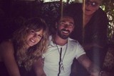 Lavezzi curte Ibiza nas férias e janta com a esposa e Roberto Cavalli