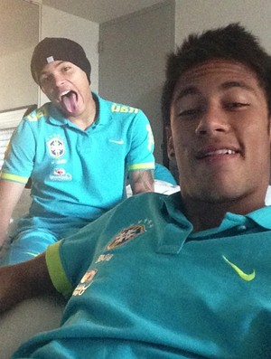 Neymar e Thiago Silva, na Seleção Brasileira (Foto: Reprodução  / Instagram)