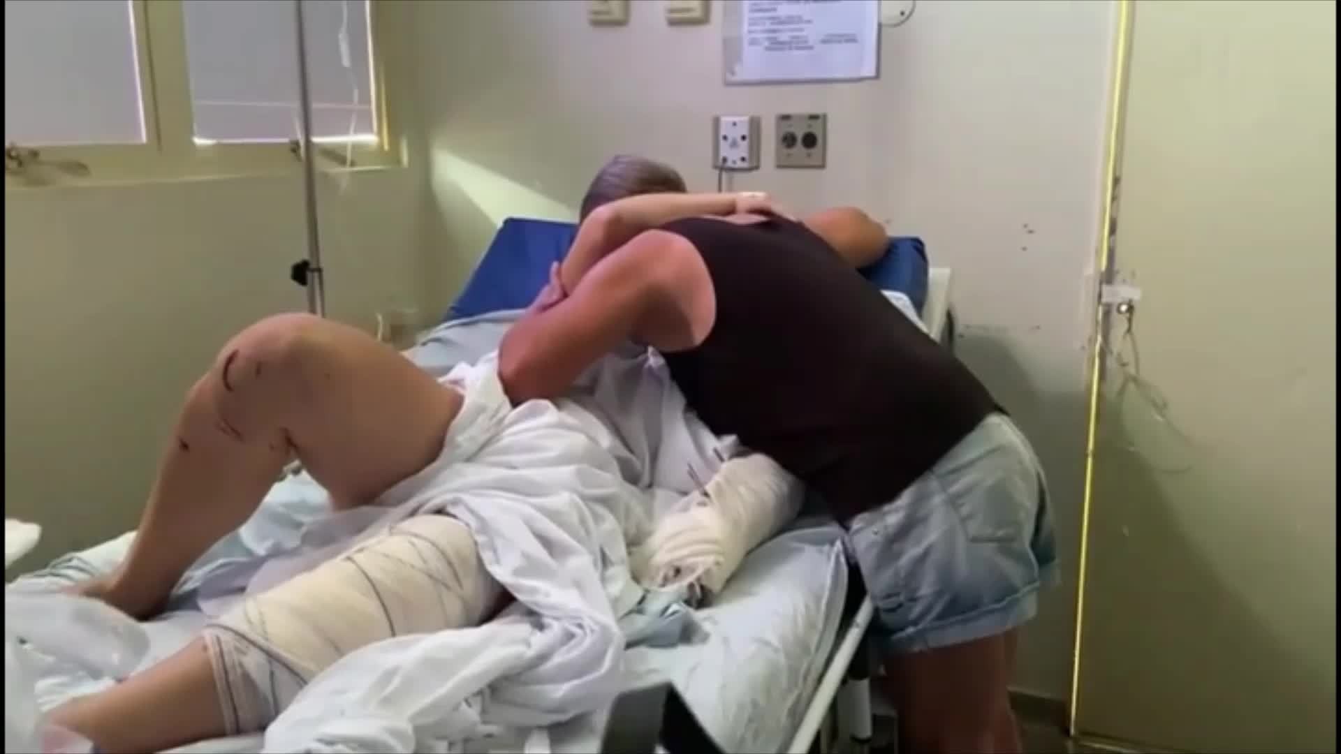 Caminhoneira Musa das Estradas vê a mãe pela primeira vez após acidente  no MT