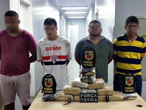 G1 Grupo é Preso Com Cerca De 15 Kg De Drogas Na Zona Oeste De Manaus