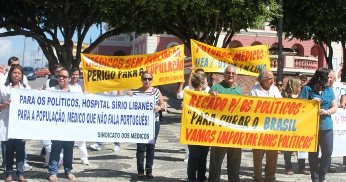 G M Dicos Do Am Paralisam Atividades E Fazem Ato No Centro De Manaus