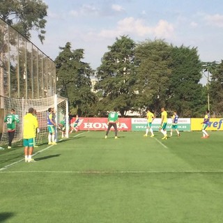 Time misto ou força máxima? Verdão treina sem pistas para estreia