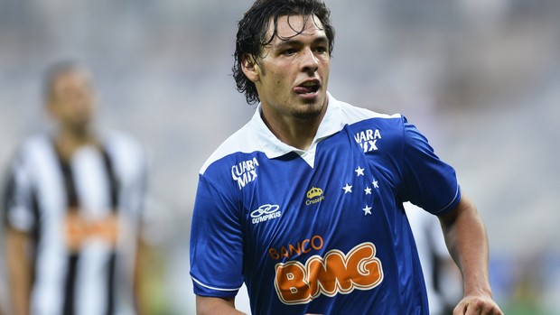 Ricardo Goulart, meia do Cruzeiro (Foto: Juliana Flister/VIPCOMM)