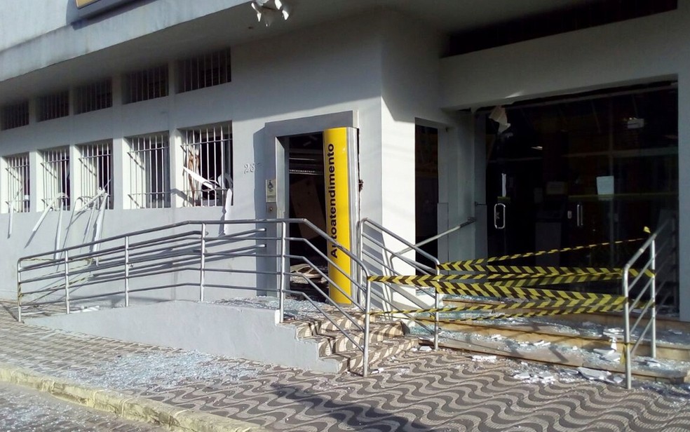 Número de ataques as agências bancárias na Paraíba teve redução de 40% (Foto: Felipe Valetim/TV Paraíba)