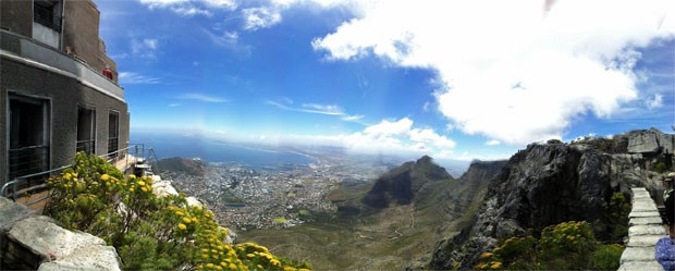 Vista panorâmica da Table Mountain para a Cidade do Cabo, na África do Sul (Foto: Dennis Barbosa/G1)