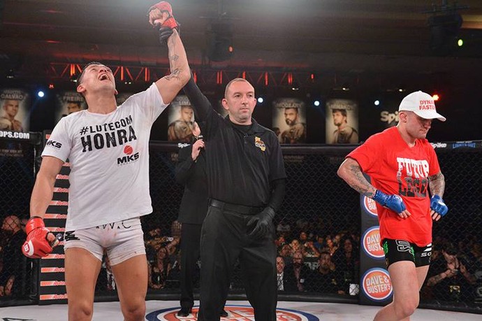 Dudu Dantas venceu o americano Mike Richman por decisão unânime no Bellator 137 (Foto: Divulgação/ Bellator)