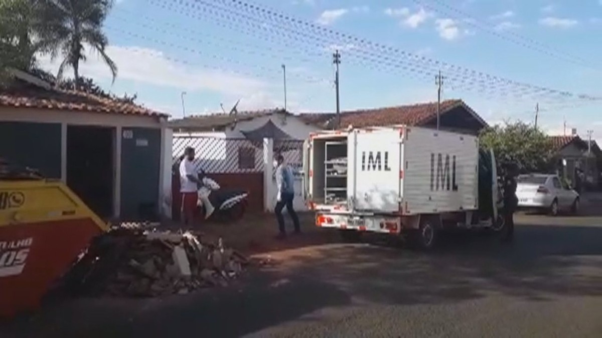 Idoso morre após ser atingido por pilar enquanto trabalhava em obra em