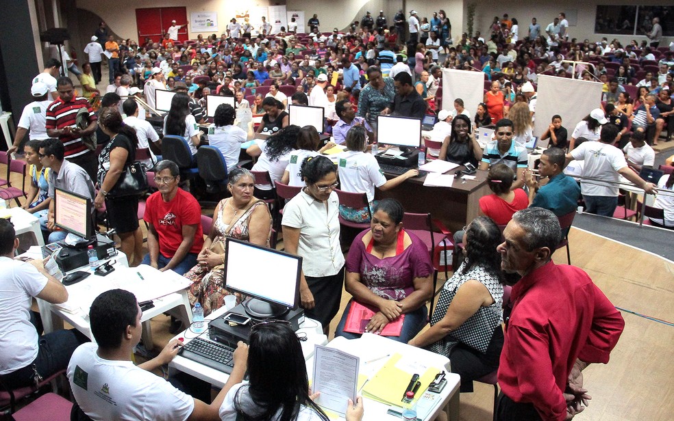 Inscrições para casamento comunitário durante a 23ª Ação Global em São Luís (MA) (Foto: Biaman Prado/O Estado/Arquivo)