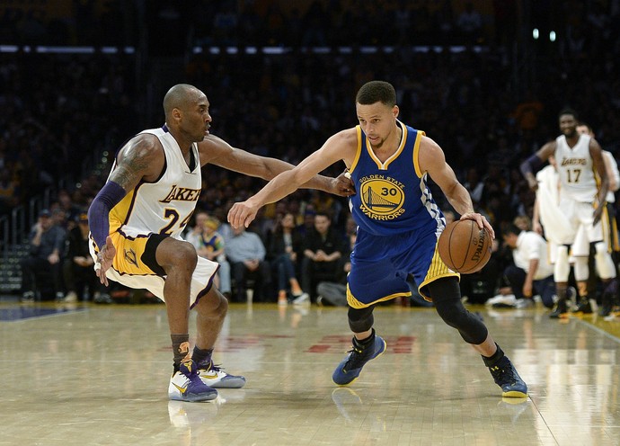 Los Angeles Lakers x Golden State Warriors, NBA, Stephen Curry, Kobe Bryant (Foto: Getty Images)
