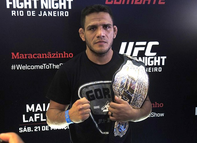 Rafael dos Anjos, lutador do UFC (Foto: Marcelo Barone)