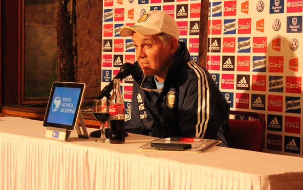 Alejandro Sabella, técnico da Argentina (Foto: Daniel Mundim / Globoesporte.com)