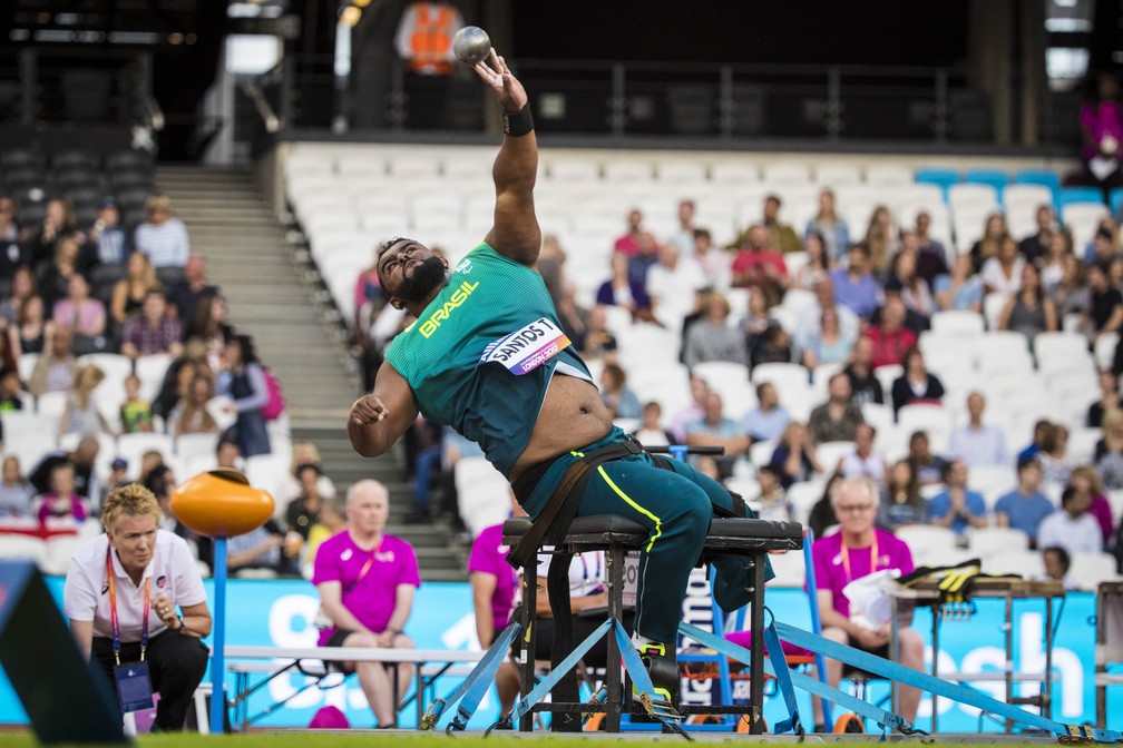 Thiago Paulino desbanca favorito e inaugura quadro de medalhas com ouro para o Brasil (Foto:  Márcio Rodrigues/CPB/MPIX)