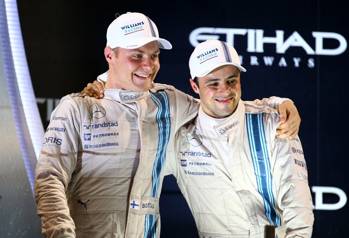 Valtteri Bottas e Felipe Massa no pódio do GP de Abu Dhabi, que encerrou a temporada 2014 (Foto: Getty Images)