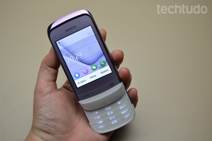 Nokia C2-06 (Foto: Reprodução/Stella Dauer) Nokia C2-06 (Foto: Reprodução/Stella Dauer)