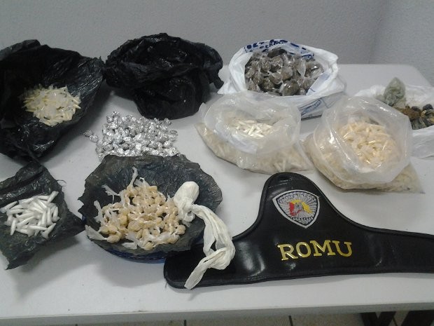 Guarda Municipal apreendeu 1,7 mil porções de drogas (Foto: Guarda Municipal/Divulgação)