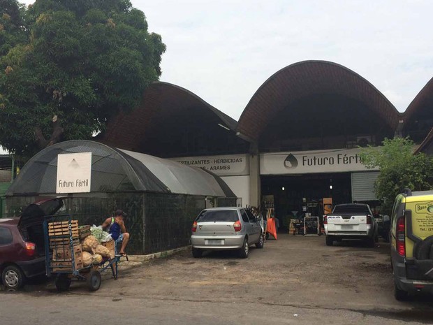 Fachada da Futuro Fértil, que funciona no Ceasa do Rio de Janeiro (Foto: Matheus Rodrigues/G1) Fachada da Futuro Fértil, que funciona no Ceasa do Rio de Janeiro (Foto: Matheus Rodrigues/G1)