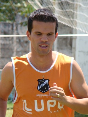 Walter Minhoca faz primeiro treino no ABC (Foto: Leonardo Pessoa/Divulgação)