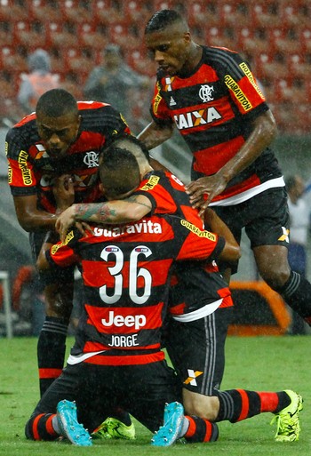 Jorge Gol Náutico x Flamengo Arena Pernambuco (Foto: Jean Nunes/Agência Estado)