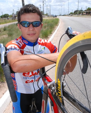 Kléber Ramos, ciclista paraibano (Foto: Rizemberg Felipe / Jornal da Paraíba)