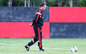 Vanderlei Luxemburgo Treino Flamengo (Foto: Alexandre Cassiano / Agência o Globo)