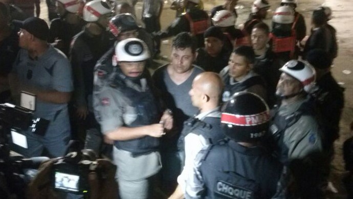 Confusão Treze e Campinense (Foto: João Brandão Neto / GloboEsporte.com/pb)