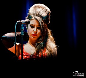 Bruna Góes canta Amy Winehouse (Foto: Divulgação / Michele Monteiro)