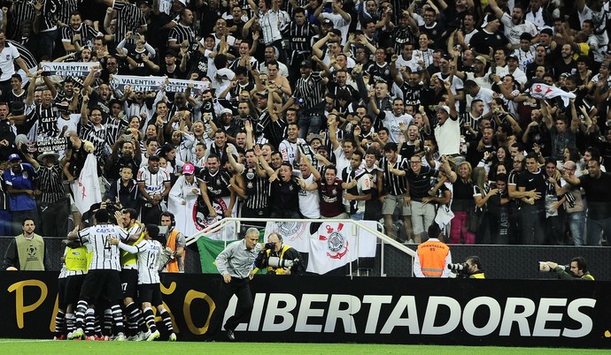 Corinthians x São Paulo (Foto: Marcos Ribolli)