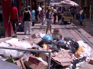 Itabuna está sem coleta de lixo (Foto: Reprodução/TV Santa Cruz)