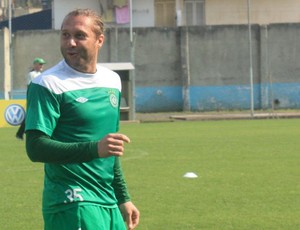 Rodrigo Gral volta dez à Chape (Foto: Fernando Martinez / Aguante Comunicação)