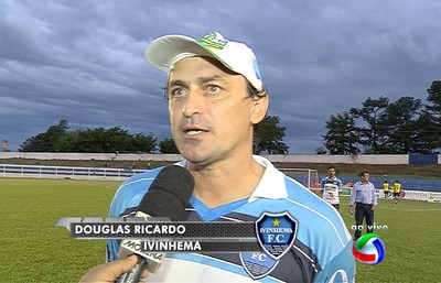 Técnico Douglas Ricardo, do Ivinhema (Foto: Reprodução/TV Morena)
